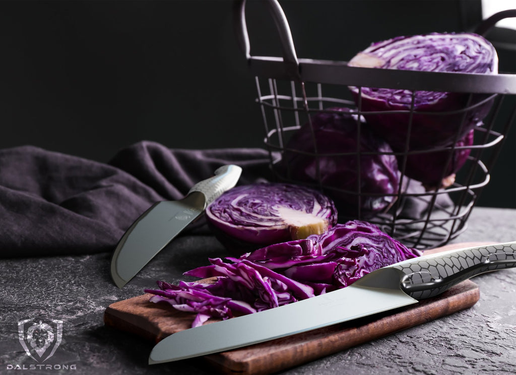 Santoku knive after cutting up red cabbage